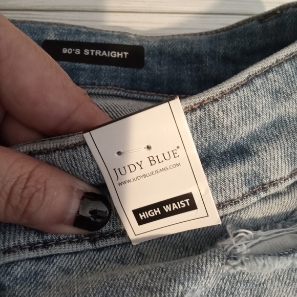 Judy Blue High waisted 90"s straight rigid distressed women's 20W jeans - Picture 6 of 8